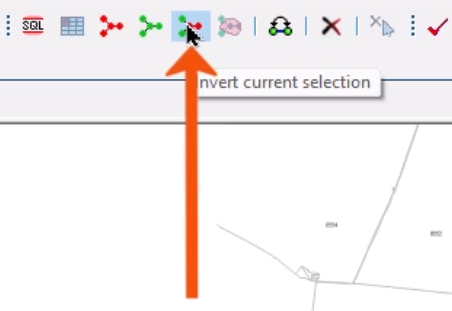 On the Selection toolbar, Invert current selection being clicked and called out with a red arrow.