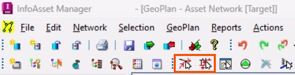 On the toolbar, the Trace and select links upstream and downstream tools highlighted in red.