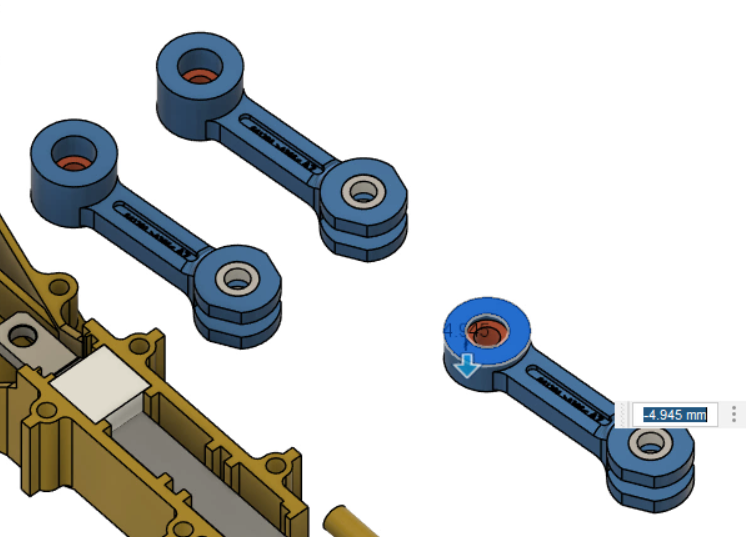 For the third instance of the connecting rod created using Paste New, dragging to offset the face shows no change to the original.