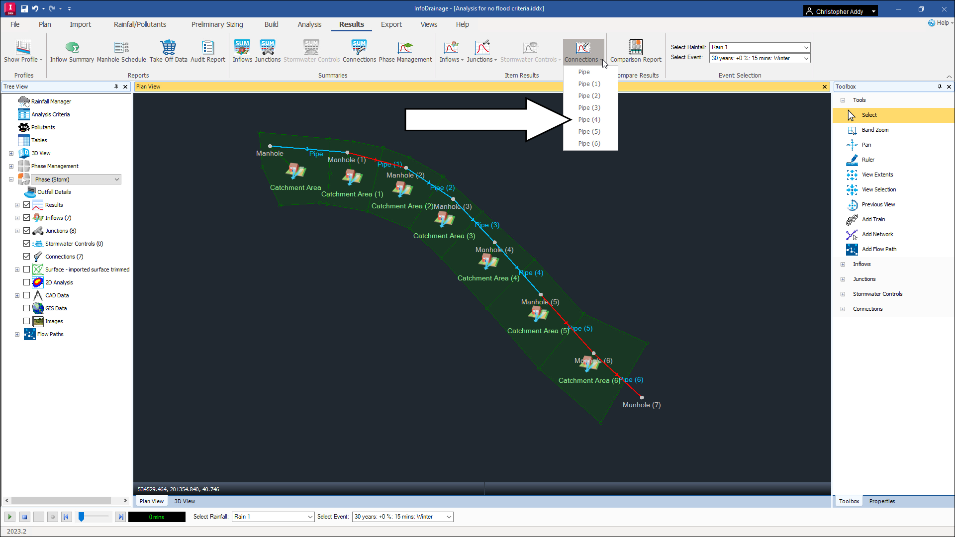 The InfoDrainage interface, with the Junctions button in the ribbon expanded and a pipe being selected from the full list of pipes.