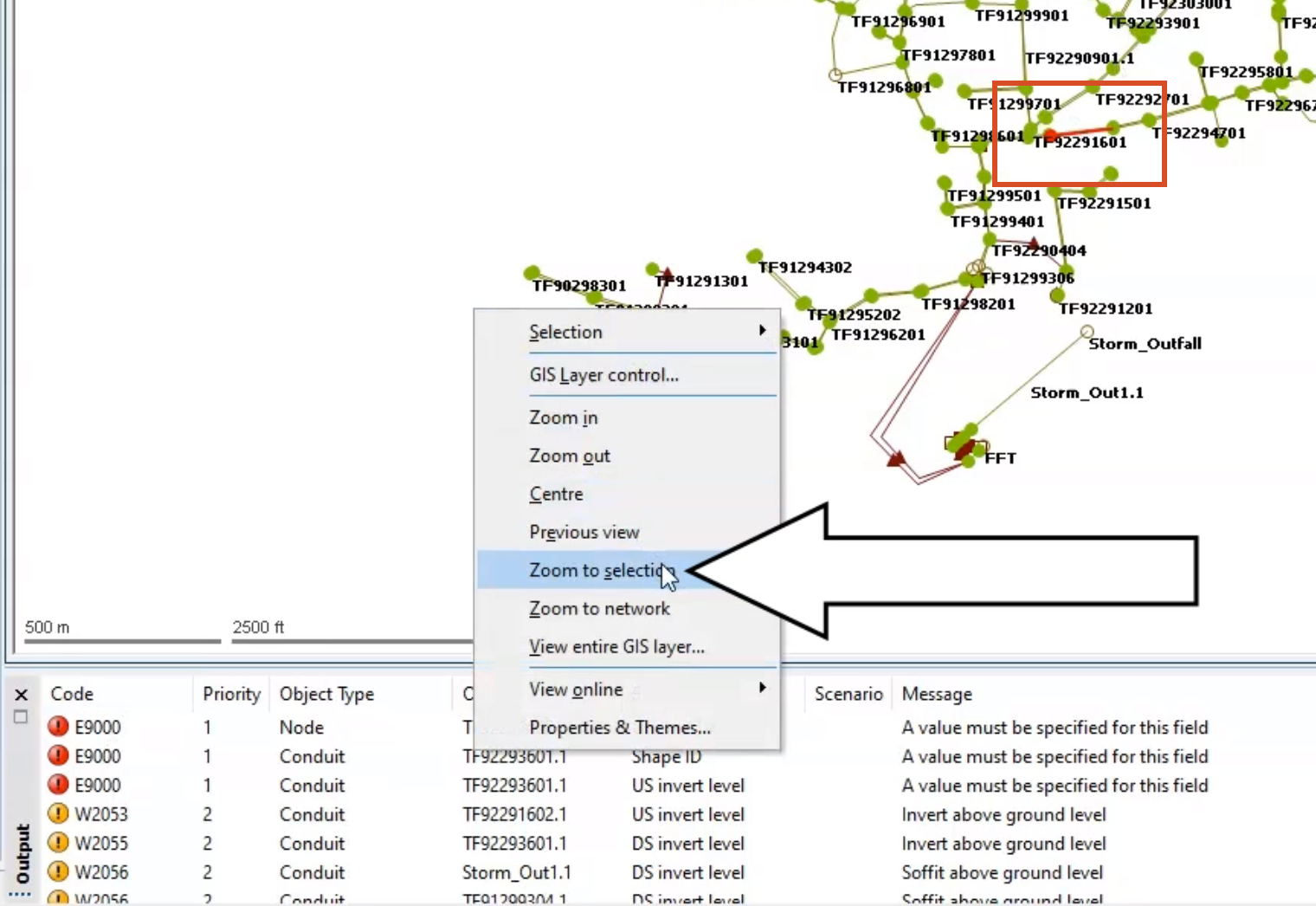 The Output window shows three red error messages, and in the GeoPlan, the selected node and conduit are highlighted in red, and Zoom to selection is selected in the shortcut menu.