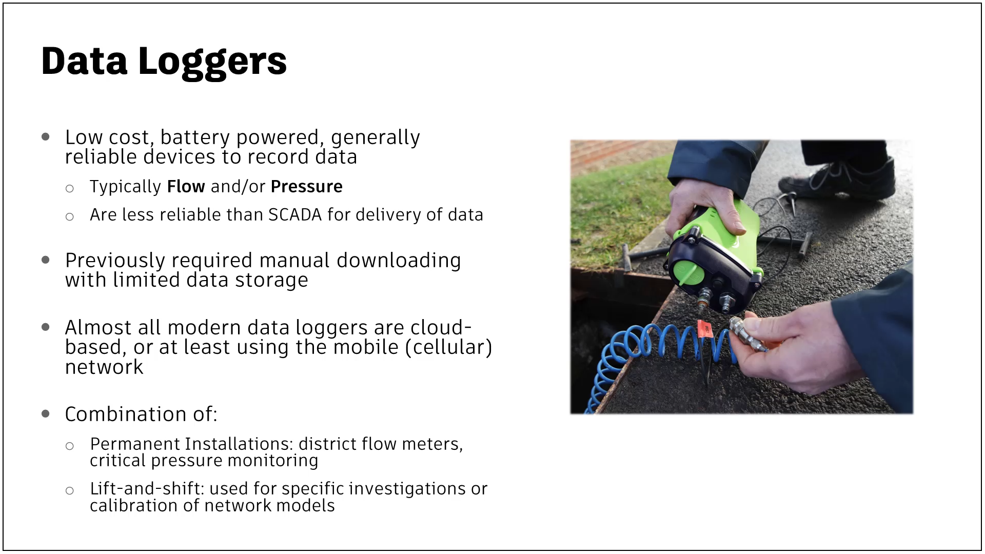 A presentation slide displaying information about data loggers.