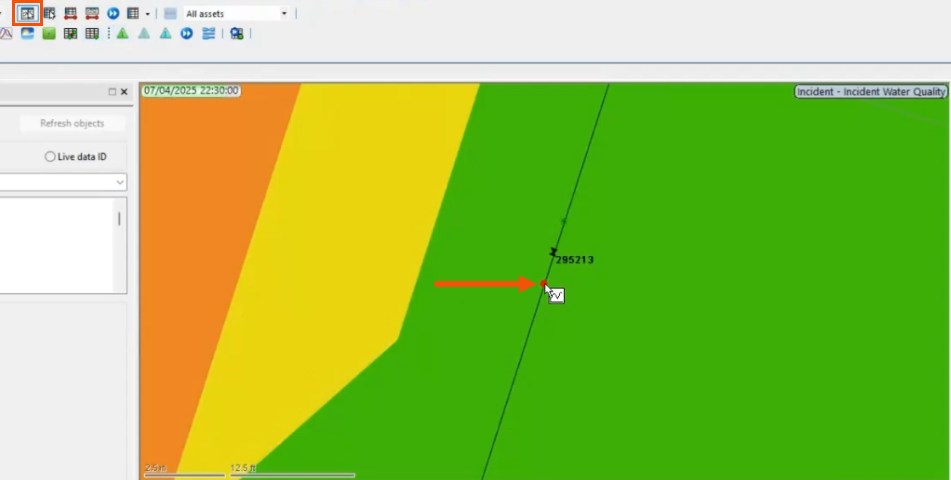 In the Tools toolbar, Graph selected and highlighted in red. In the GeoPlan, the node being selected to graph and called out with a red arrow.