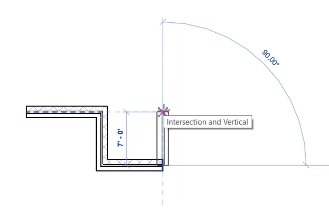 In the drawing area, the 4th wall drawn in the upwards direction, with the alignment line and snap visible.